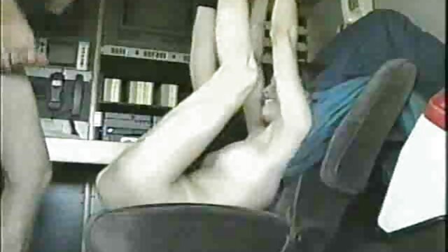 Asia licks bokep indo terbaru xxx pacar lesbian tumit