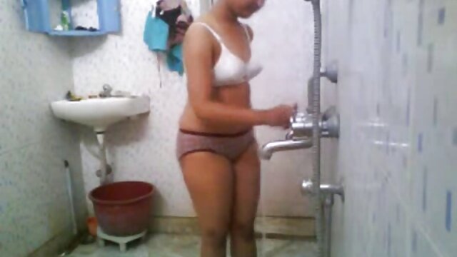 Seks berkelompok dengan gadis Rusia hamil xxx indo mp3 di stoking